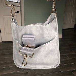 Ah dorned gray messenger bag w/ leopard strap silver and black.